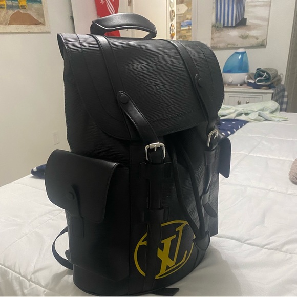 Louis Vuitton Epi Christopher Initials Backpack never used - Picture 3 of 5